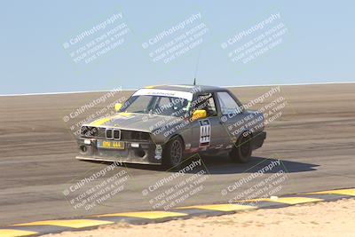 media/Oct-15-2023-Lucky Dog Racing Chuckwalla (Sun) [[f659570f60]]/2nd Stint Bowl/